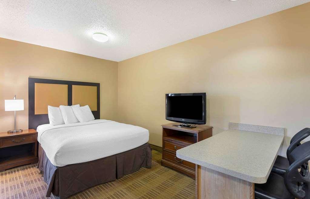 Suburban Studios Brentwood - Nashville Room photo