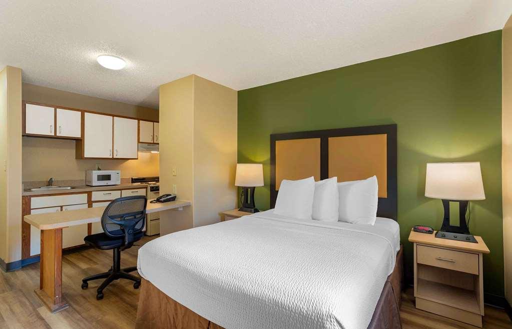 Suburban Studios Brentwood - Nashville Room photo
